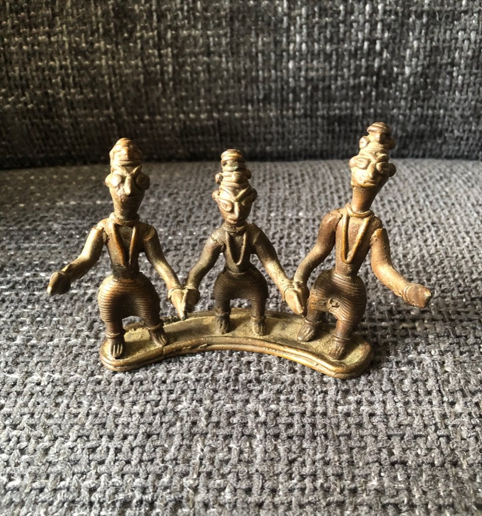 Vintage Beeldje Drie Dansende Figuren, Verzamelen, Beelden en Beeldjes, Ophalen of Verzenden, Gebruikt, Mens