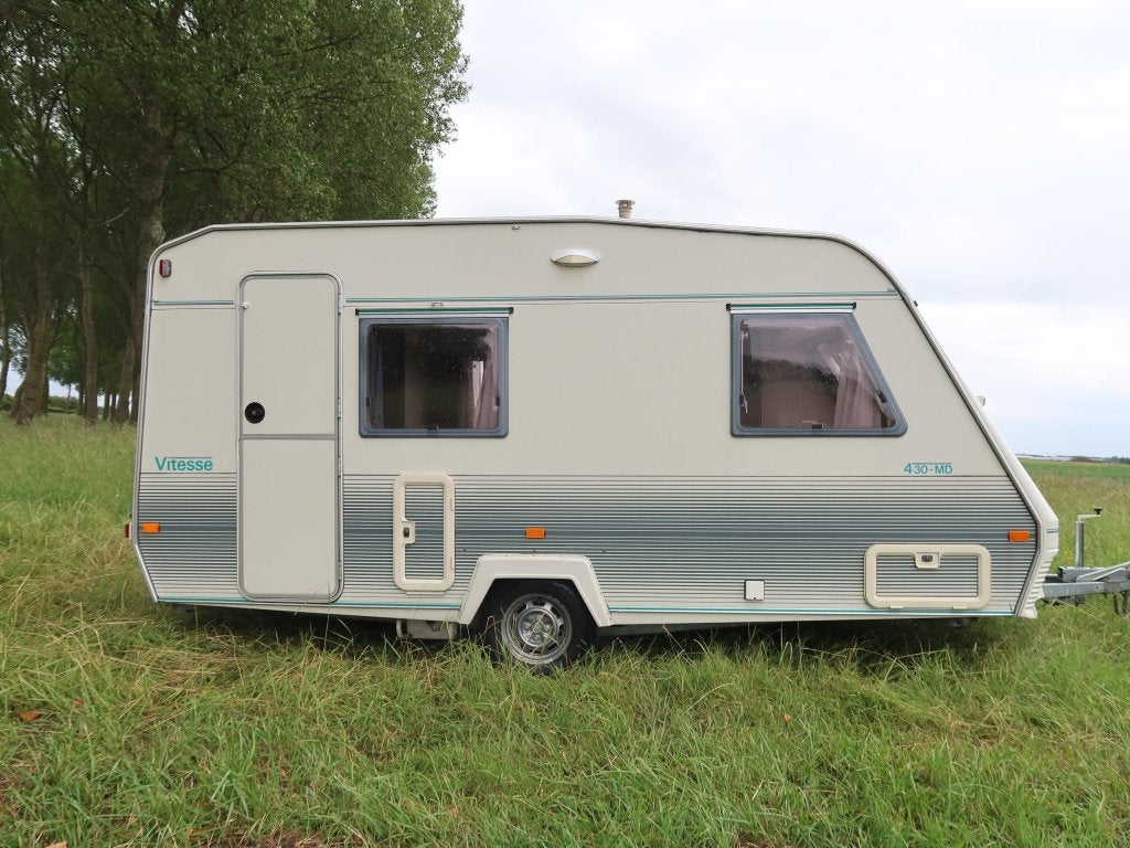 Beyerland Vitesse 430 MD / voortent + uitbouw + luifel, Schokbreker, Bedrijf, Treinzit, Tot en met 4