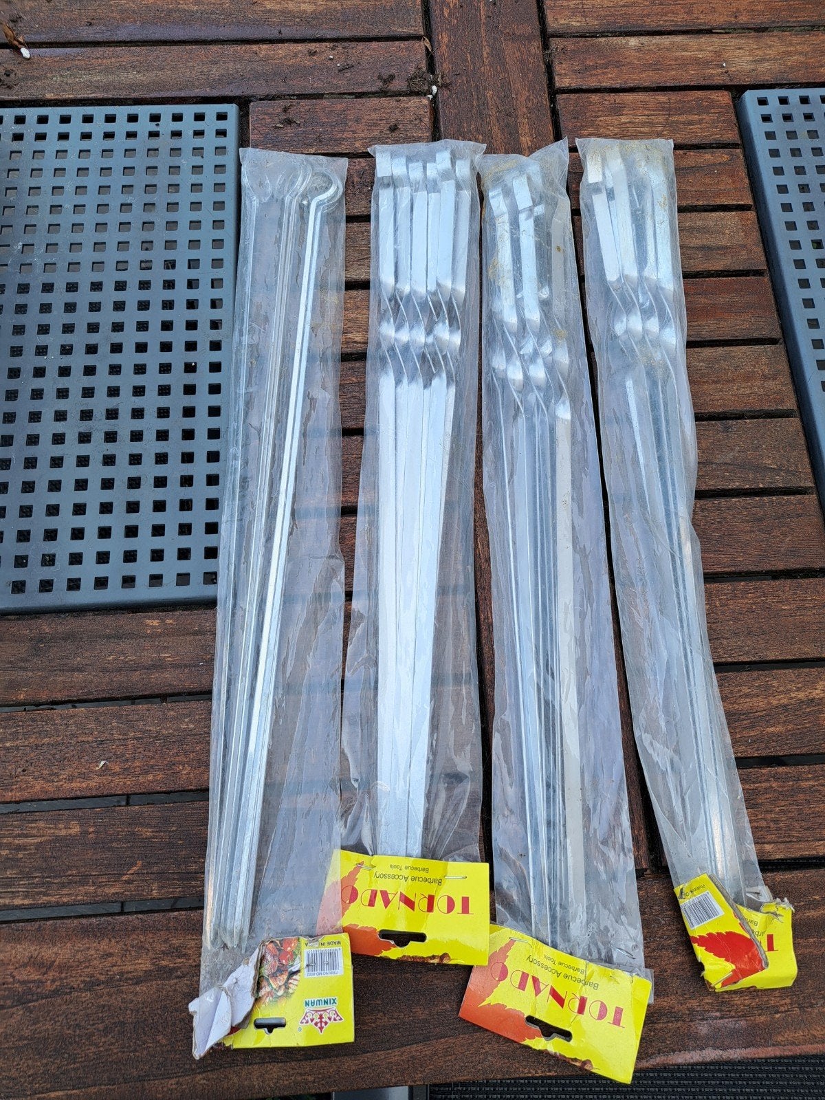 Barbequepennen, Ophalen, Nieuw