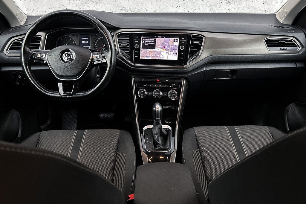 Volkswagen T-Roc 1.5 TSI Style | Trekhaak | Camera | Apple C, Stof, Euro 6, 4 cilinders, 150 pk
