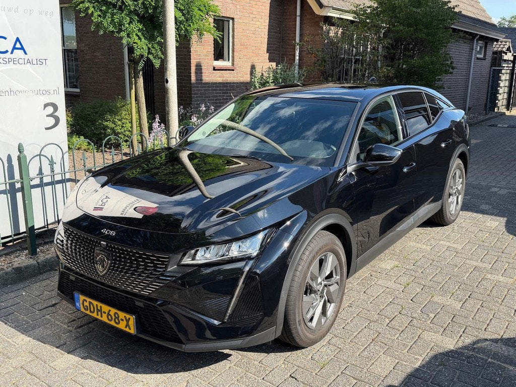 Peugeot 408 1.2 Hybrid 136 e-DCS6 Allure (bj 2024), Auto's, Peugeot, 12 maanden, 136 pk, Gebruikt, 1199 cc