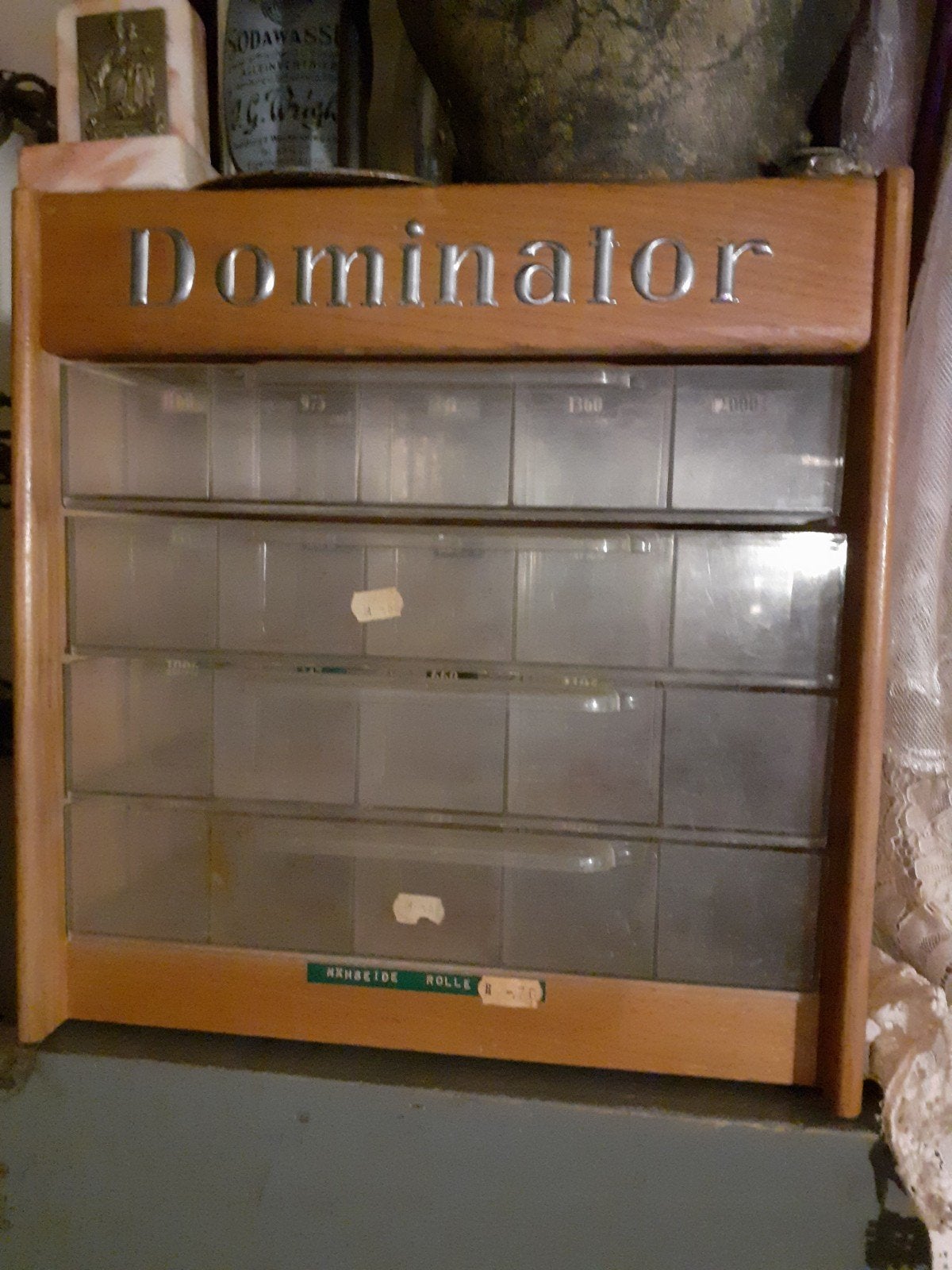 oude brocante DOMINATOR fourniturenkastje, Ophalen of Verzenden