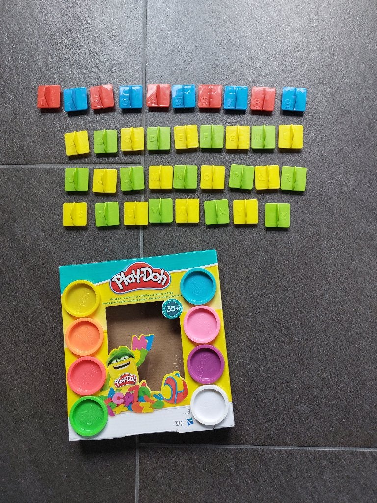 Play-doh nummers en letters, Ophalen of Verzenden, Gebruikt, Knutselen