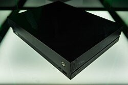 Xbox One X 1TB Console - Zo goed als nieuw, Spelcomputers en Games, Ophalen, Zo goed als nieuw, Zonder controller, 1 TB