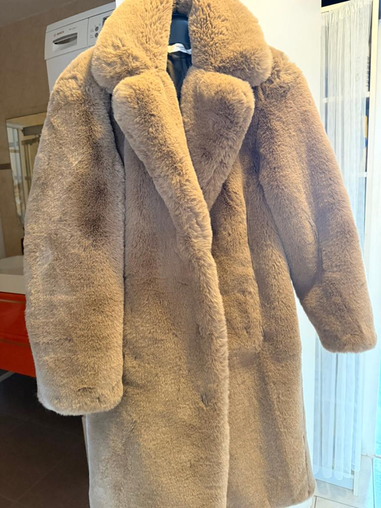 Lange teddy jas in beige/bruin - Maat M, Ophalen of Verzenden, Zo goed als nieuw, Maat 38/40 (M), Beige