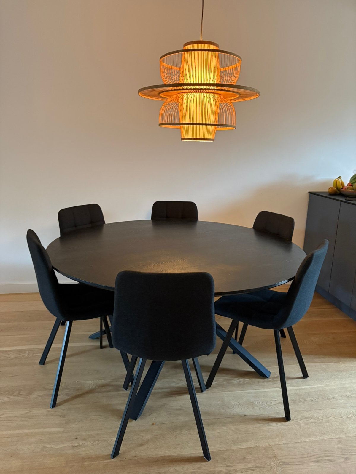 Eettafel 150 rond met kruispoot, Huis en Inrichting, Tafels | Eettafels, Ophalen, Gebruikt, Rond, 100 tot 150 cm