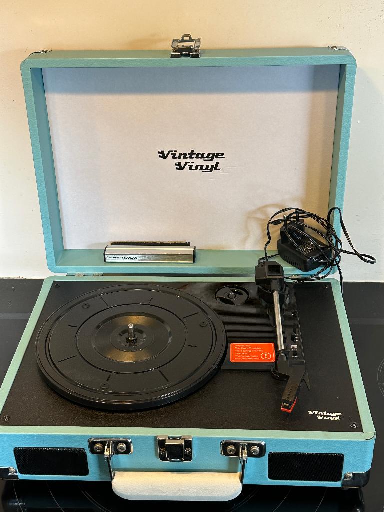 Moderne koffer platenspeler 9 volt adapter zgan vtg Vinyl, Ophalen, Zo goed als nieuw, Platenspeler, Overige merken