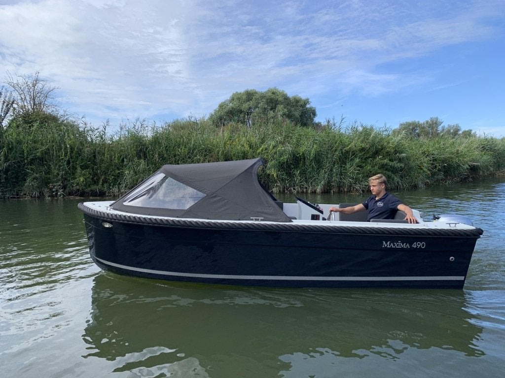 Maxima 490 vanaf €9950,00
