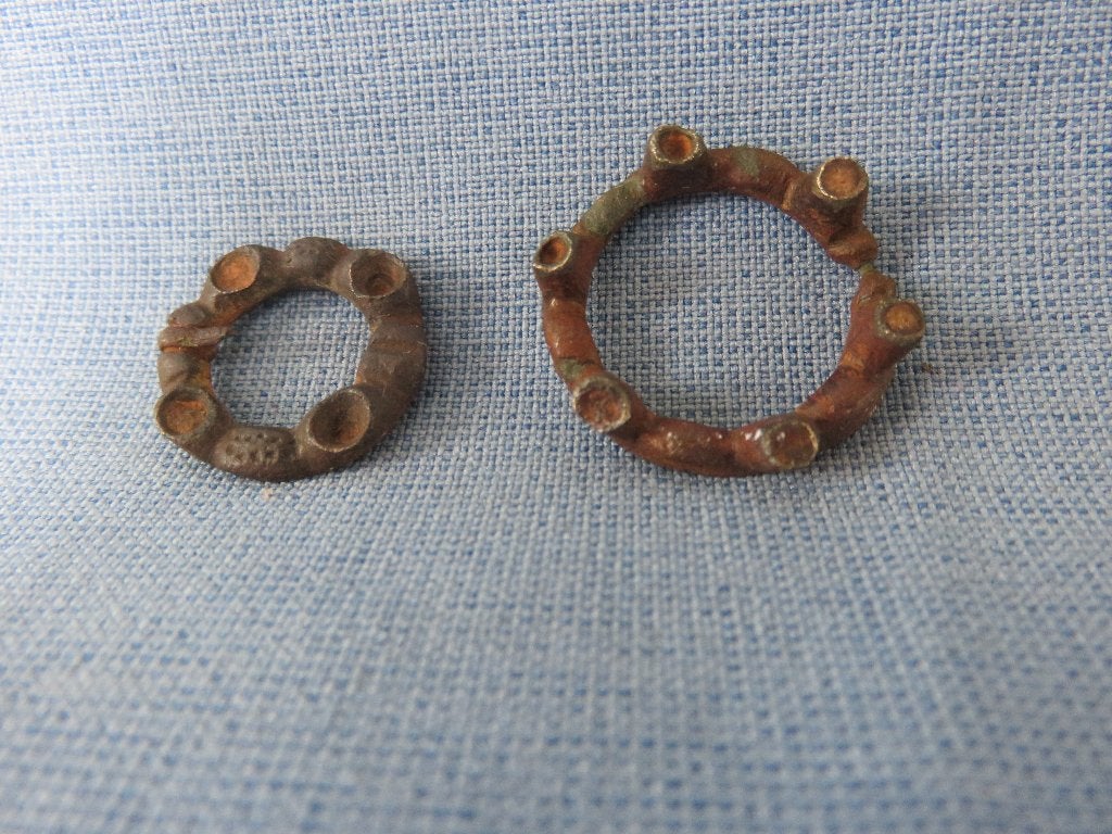 Middeleeuwen – ring gespen  – ca.1400 A.D. - bodemvondsten, Ophalen of Verzenden, Koper, Ring