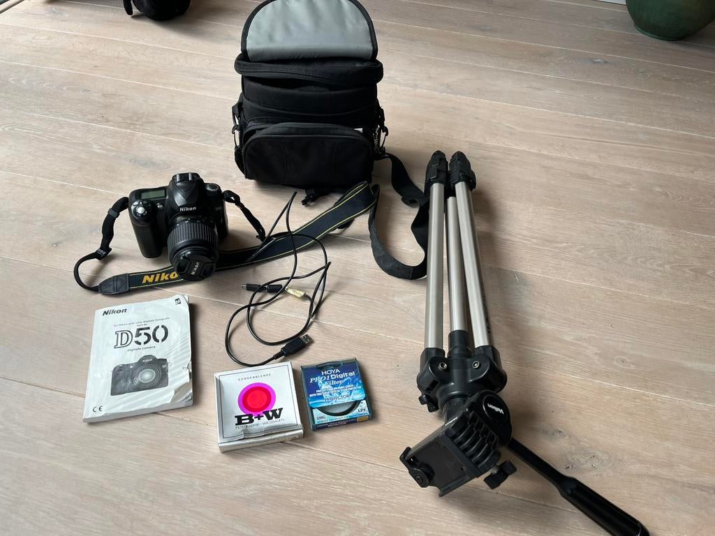 Nikon spiegelreflex camera D50 met macrolens 90mm, Ophalen of Verzenden, Gebruikt, Nikon, 8 keer of meer
