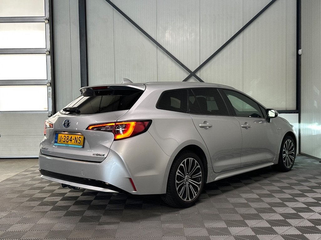 Toyota Corolla Touring Sports 1.8 Hybrid | Business Intro |, Gebruikt, Corolla, Te koop, Volledig hybride