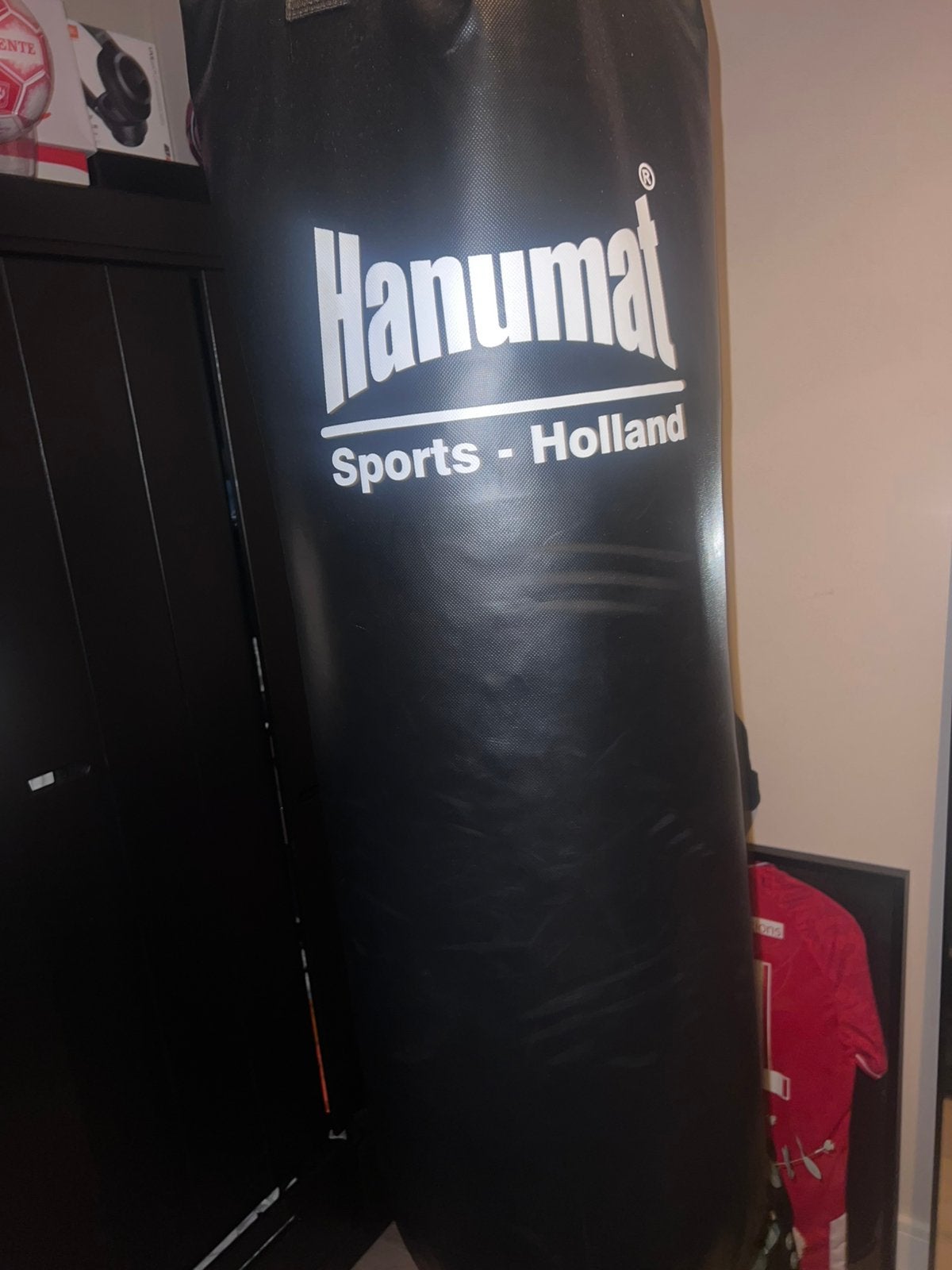 Hanumat bokszak 120cm met beugel, Sport en Fitness, Boksen, Ophalen of Verzenden, Gebruikt, Bokszak