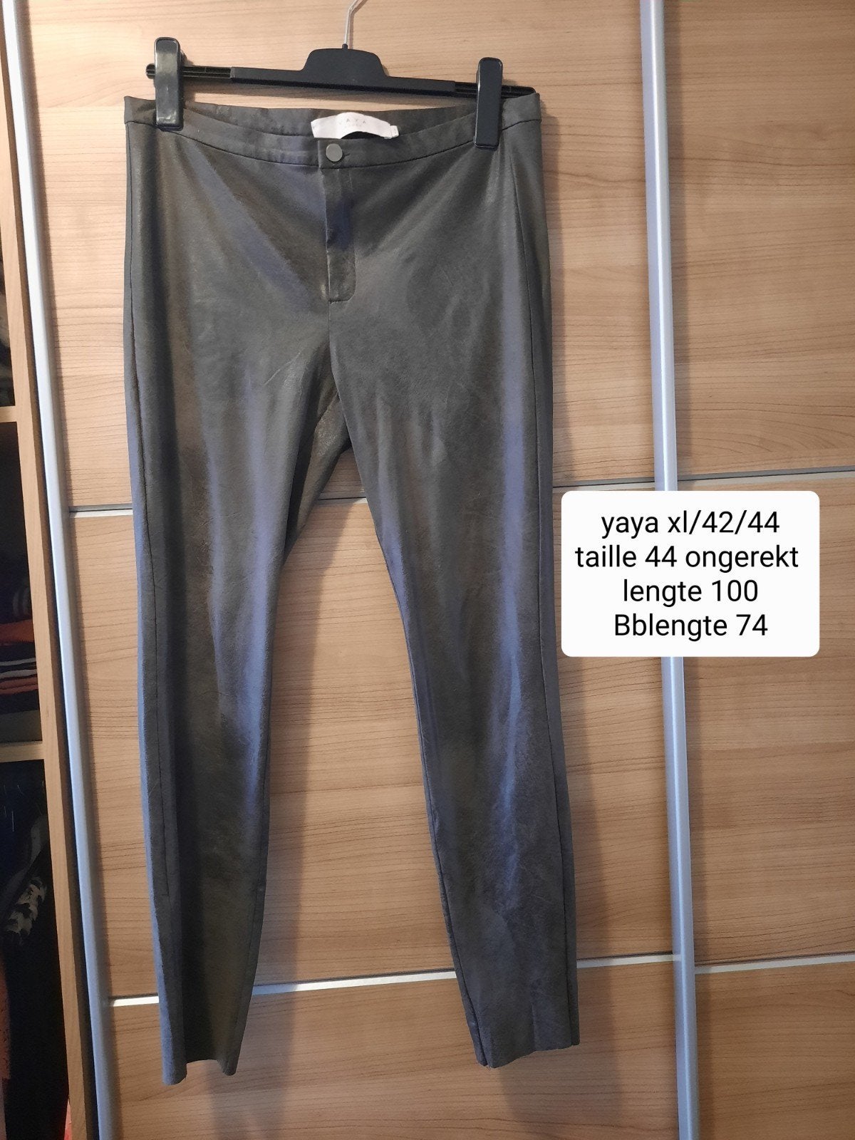 Yaya stretch broek maat xl, Bruin, Maat 46/48 (XL) of groter, Ophalen of Verzenden, Zo goed als nieuw