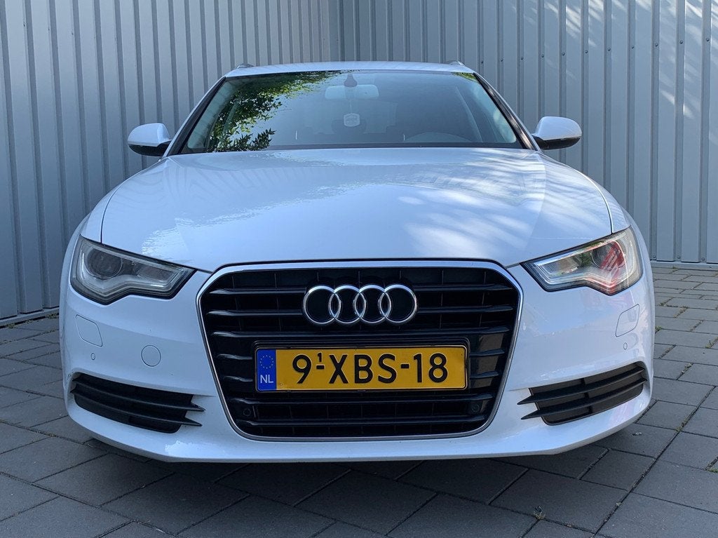 Audi A6 Avant 2.0 TDI ultra Business Edition|Automaat|Naviga, Auto's, Euro 5, Stof, Zwart, Wit