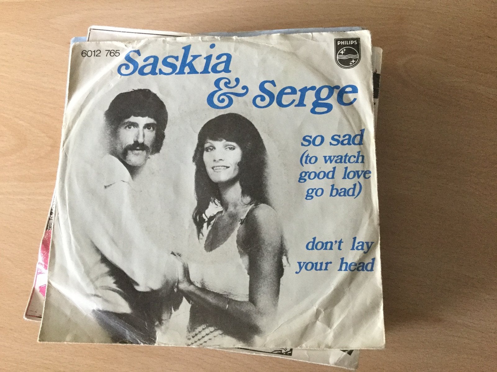 Saskia & Serge-So sad. Vinyl single., Ophalen of Verzenden, Gebruikt, Pop