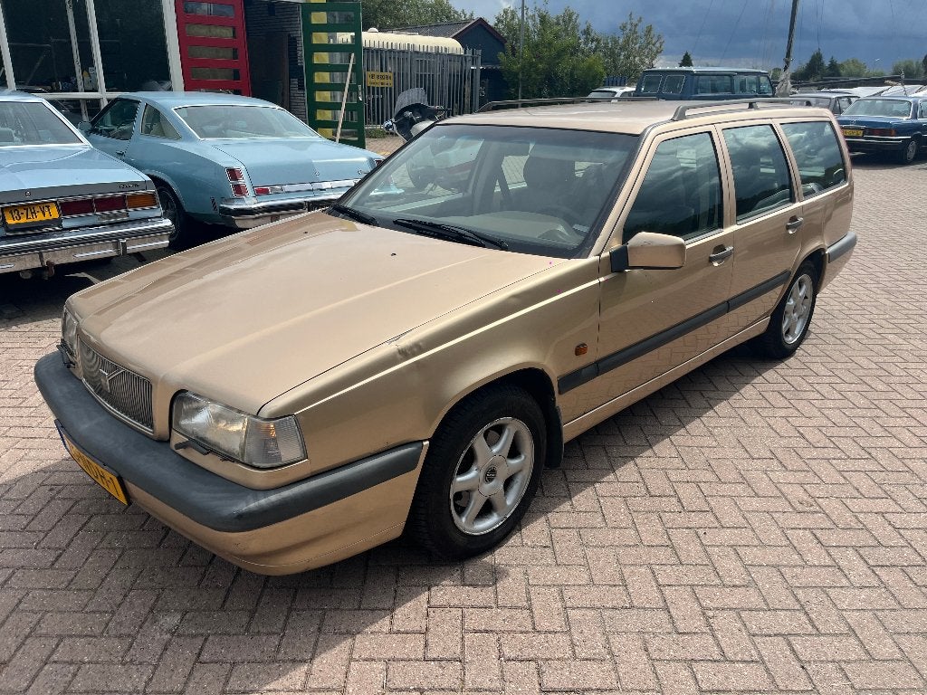 Volvo 850 2.5 I AUT 1996 Geel | APK tot sept 2028 (!), 1408 kg, 700 kg, Geel, Particulier
