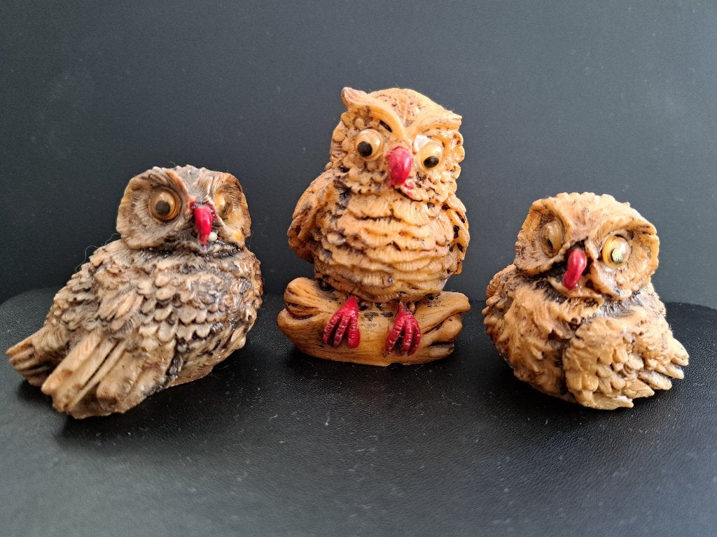 Set van 3 uilen beeldjes - middelste uil licht beschadigd, Ophalen of Verzenden, Gebruikt, Dier