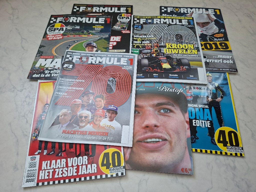 Formule 1 - diverse bladen met Verstappen, Ophalen of Verzenden, Gebruikt, Formule 1