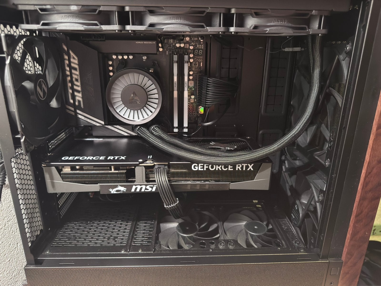 Gaming PC - RTX 5070 Ti -Ryzen 7 9850X3D -zo goed als nieuw!, Computers en Software, 32 GB, Ophalen of Verzenden, Zo goed als nieuw