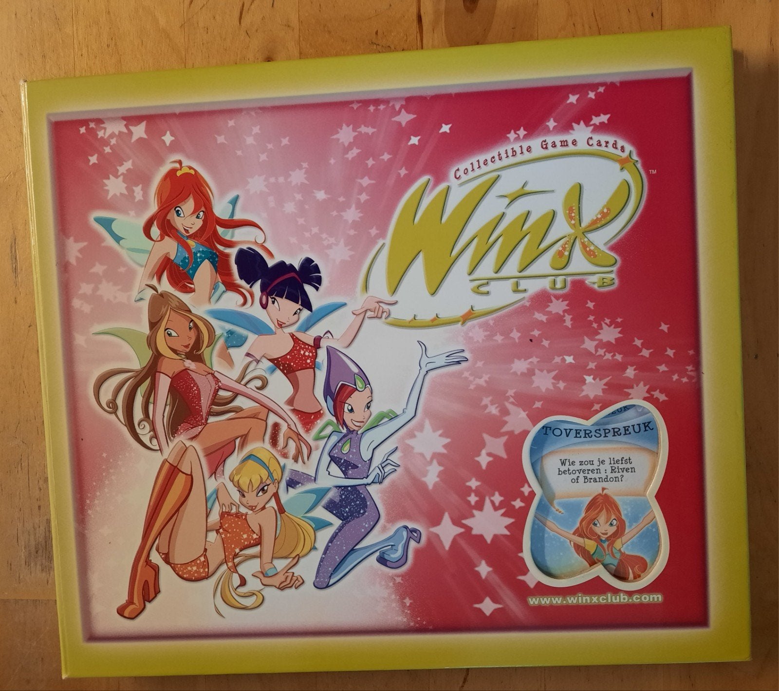 Winx Club Verzamelalbum met 117 Kaarten, Ophalen of Verzenden, Zo goed als nieuw