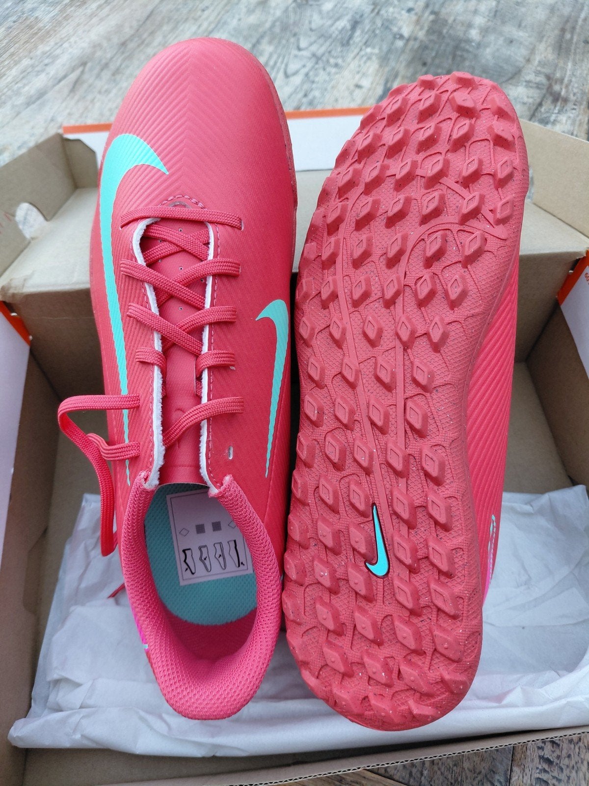 Nike Vapor 16 Club TF - Nieuw, Sport en Fitness, Maat XS of kleiner, Ophalen of Verzenden, Nieuw, Schoenen