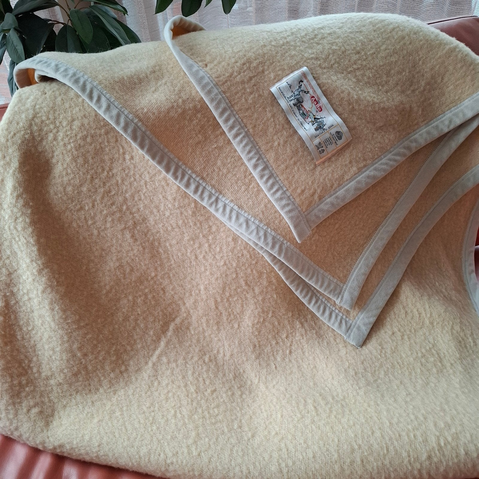 Vintage AaBe wollen eenpersoonsdeken 160 x 240 cml, Gebruikt, 100 tot 150 cm, Vintage, Klassiek, Ophalen of Verzenden