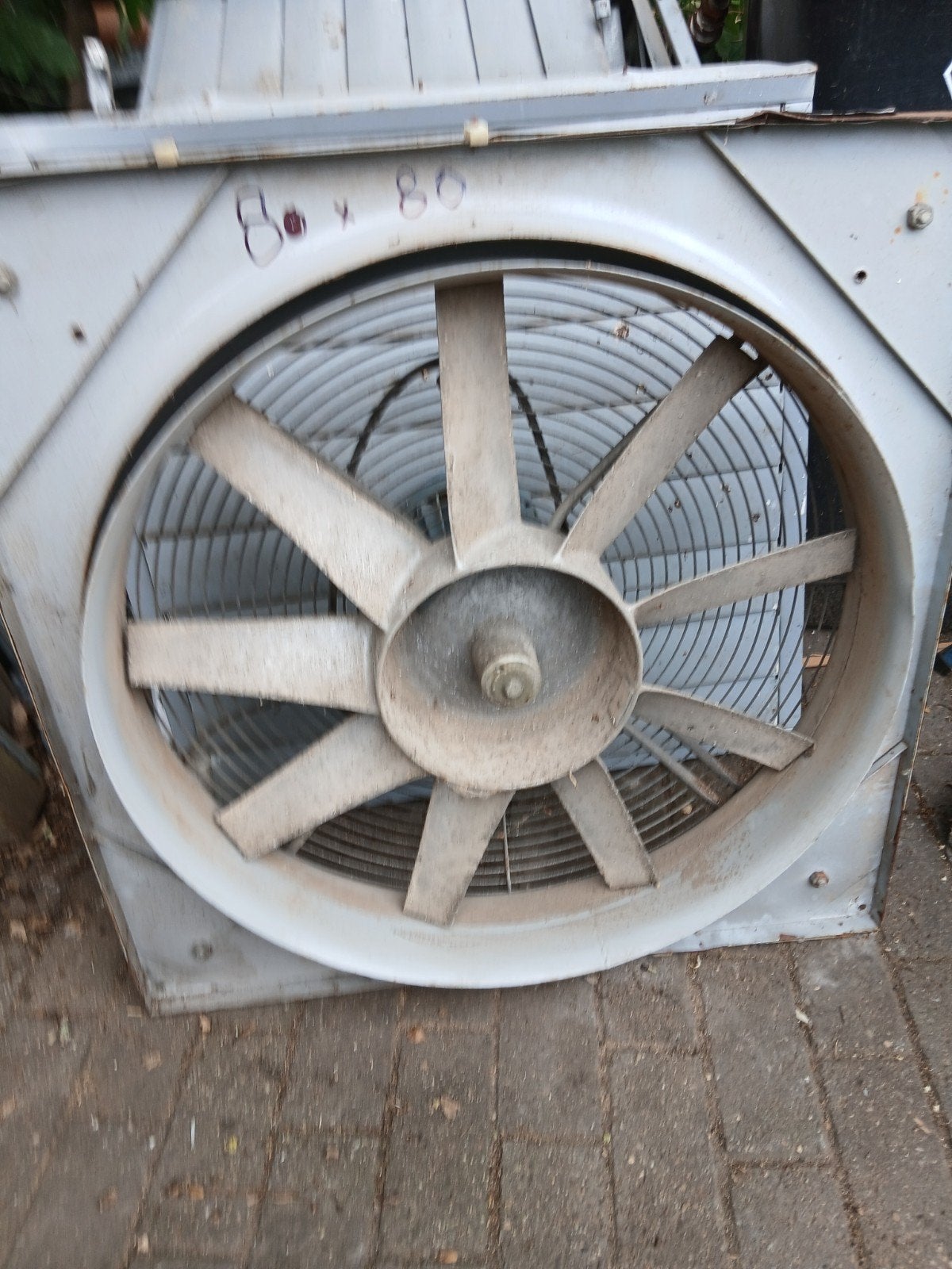ventlator buiten maat 80 x 80 cm 220 v werkend vintage, Ophalen, Afzuiger