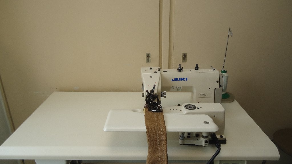 Industrie Juki Blindzoommachine Een Nette, Overige merken, Gebruikt, Ophalen of Verzenden, Naaimachine