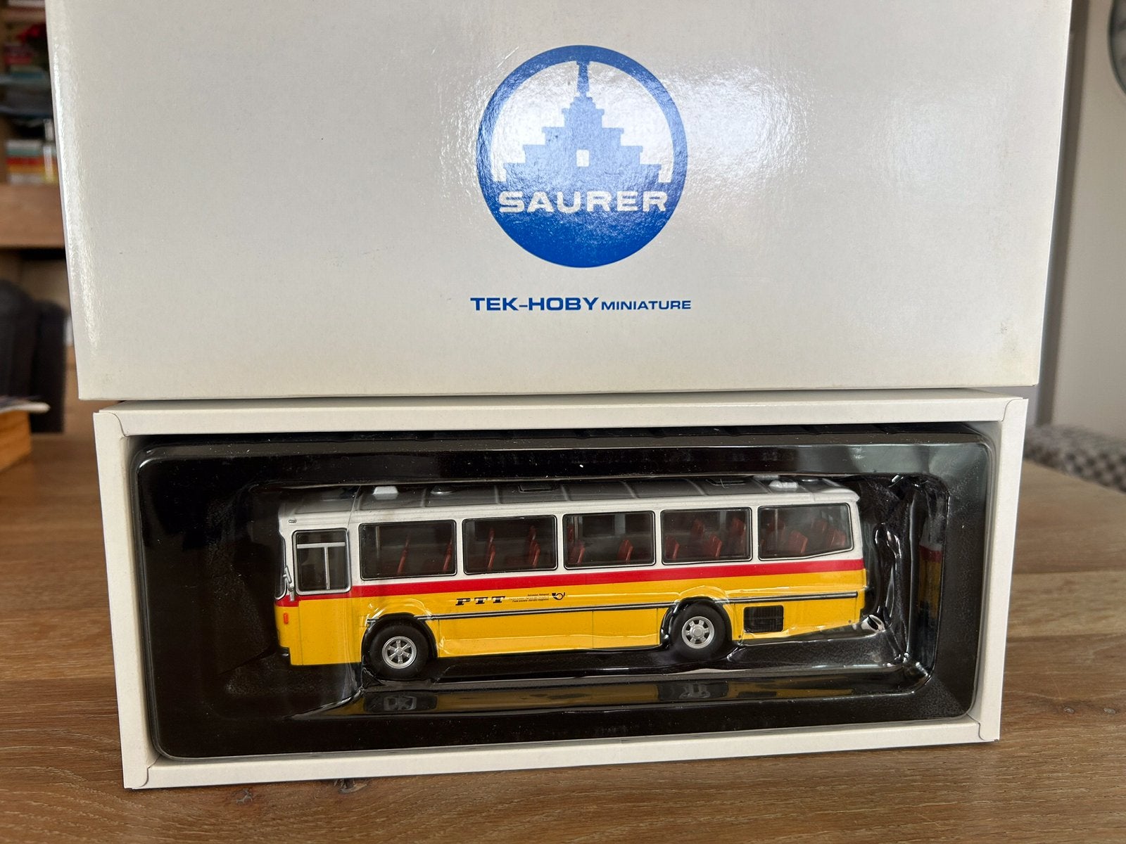 Saurer RH Zwitserse postbus postauto bus autobus, Ophalen of Verzenden, Zo goed als nieuw, Bus of Vrachtwagen, Overige merken