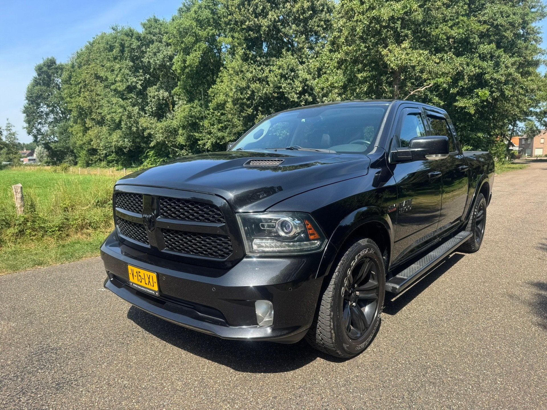 Dodge RAM 1500 HEMI 5.7 sport MARGE, Auto's, Automaat, Euro 5, Gebruikt, 5654 cc
