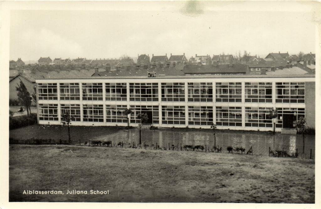 Alblasserdam, Juliana school - gezicht op - ongelopen, Verzamelen, Verzenden, 1940 tot 1960, Ongelopen, Zuid-Holland