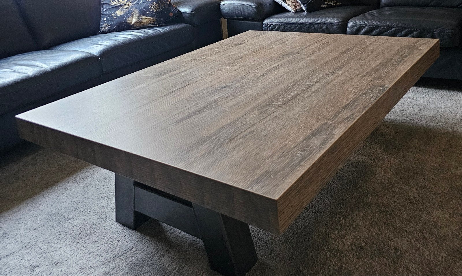 Salontafel met houtlook en metalen onderstel, 100 tot 150 cm, Modern, Industrieel, 50 tot 100 cm, Zo goed als nieuw