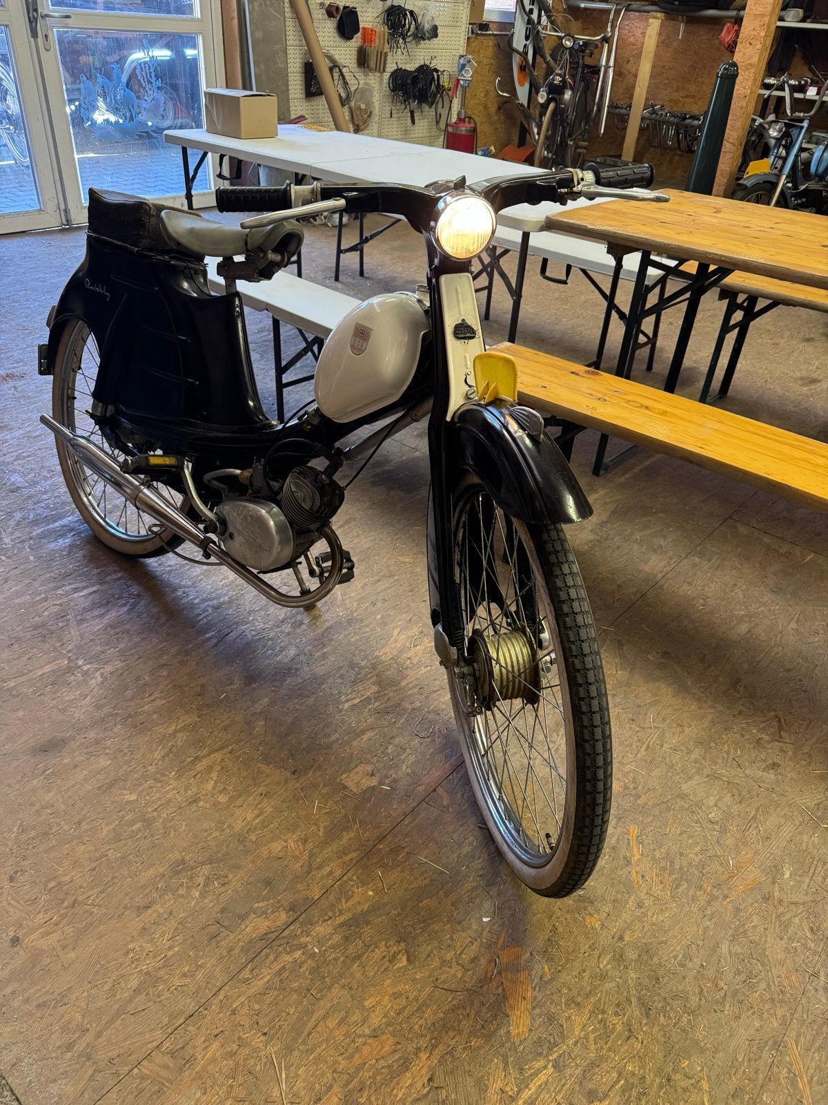 NSU Quickly uit 1958 - Loopt en rijdt goed, Fietsen en Brommers, Maximaal 45 km/u, 49 cc, A, 2 versnellingen