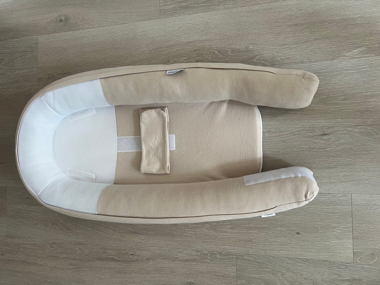 Doomoo Cocoon Babynestje - kleur Sand, Ophalen, Gebruikt, Overige typen