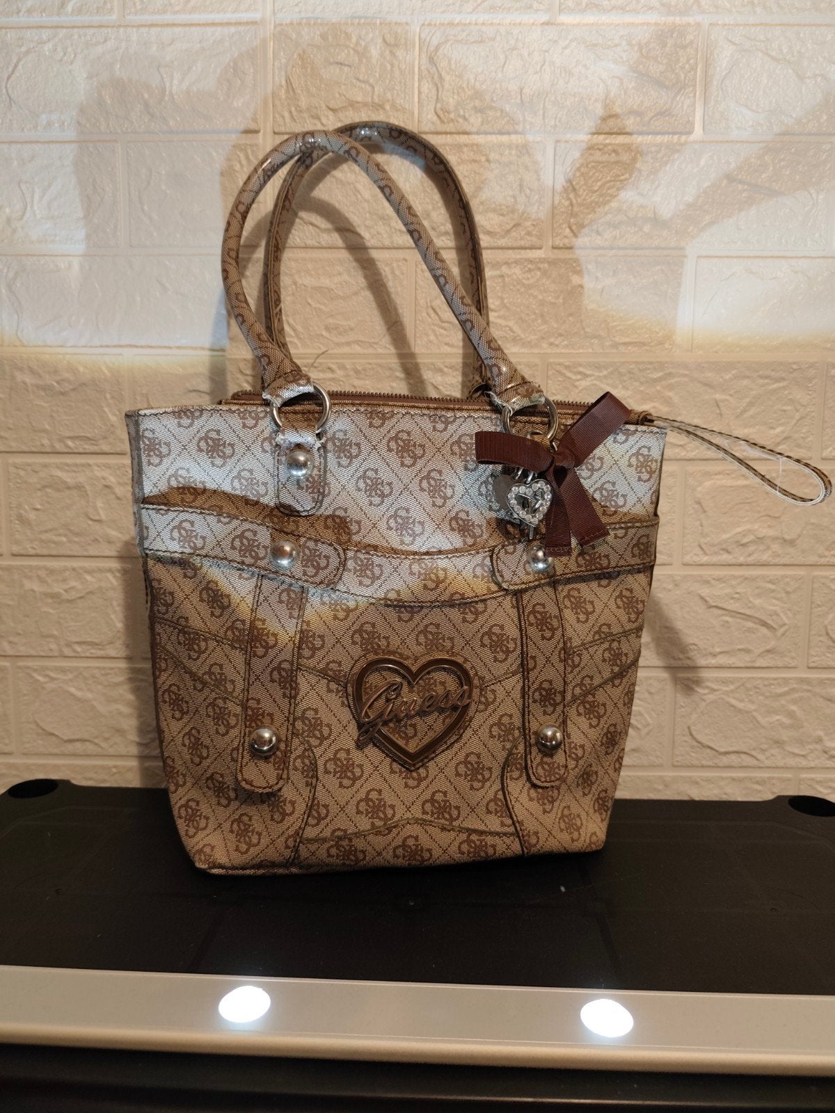 GUESS HANDTAS, Ophalen, Zo goed als nieuw, Beige, Handtas