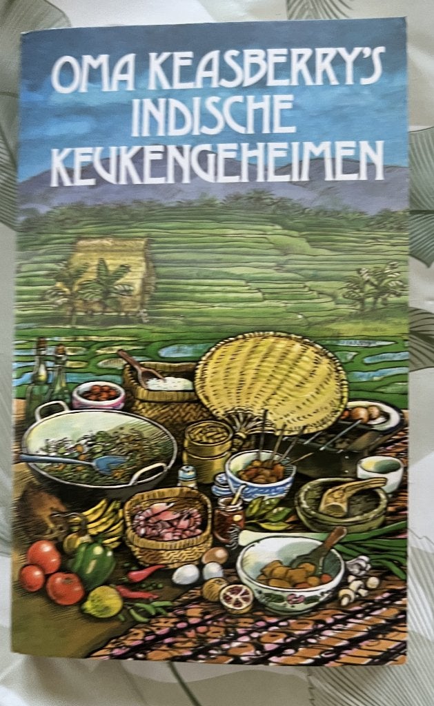 Oma Keasberry's Indische keukengeheimen 11e druk 1997, Boeken, Kookboeken, Azië en Oosters, Oma Keasberry, Zo goed als nieuw, Tapas, Hapjes en Dim Sum
