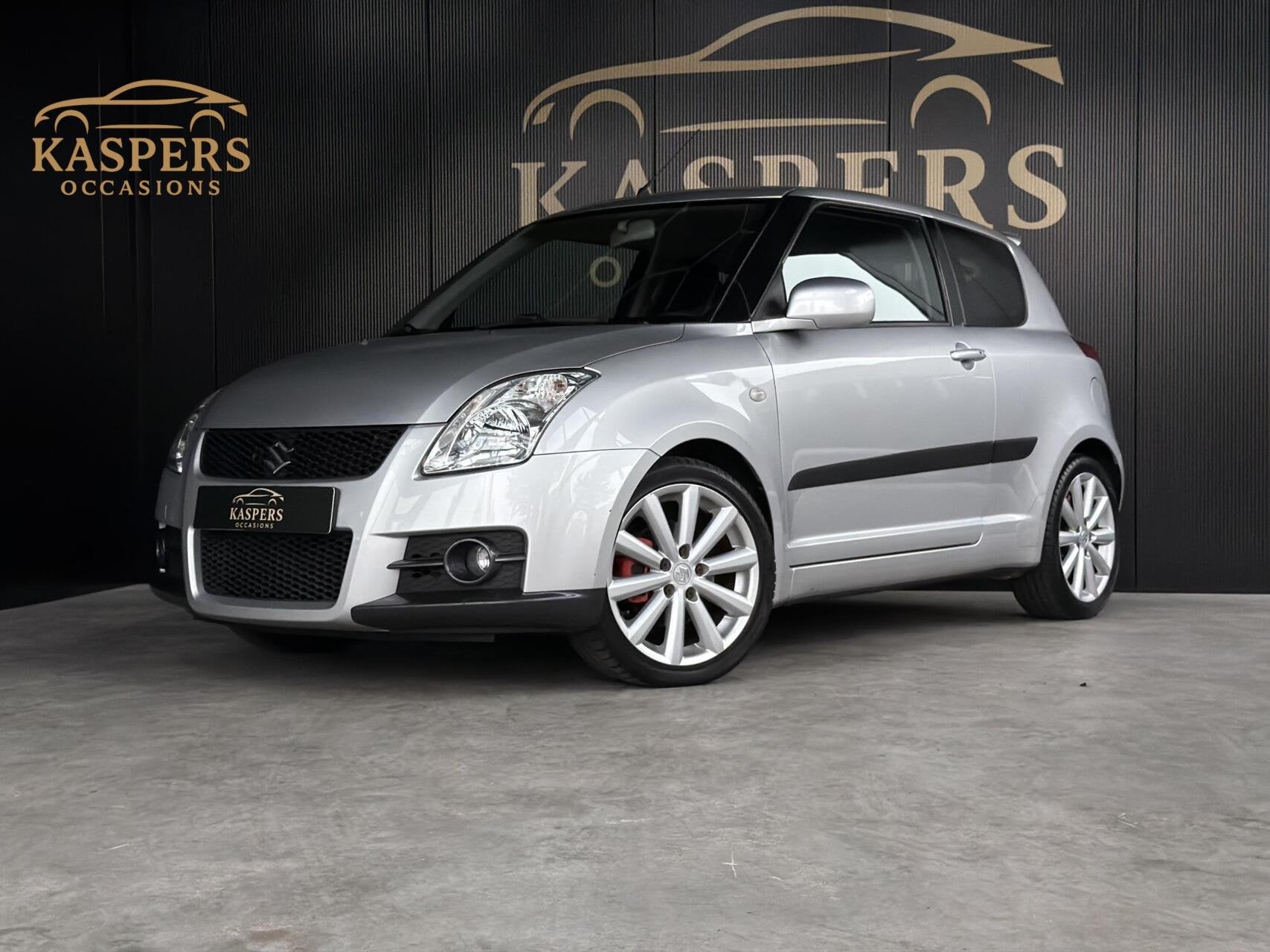 SUZUKI SWIFT 1.6 SPORT 125ch - JANTES 17" - SIÈGES SPORT - CLIMATISATION AUTOMATIQUE - DÉMARRAGE SANS CLÉ - AILERON