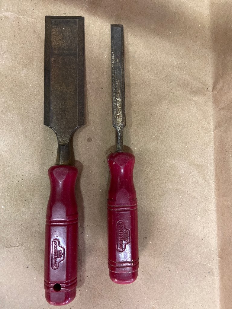 2 Beitels met kunststof handvat 38 en 12 mm, Ophalen of Verzenden, Gebruikt, Beitel, Nooitgedacht