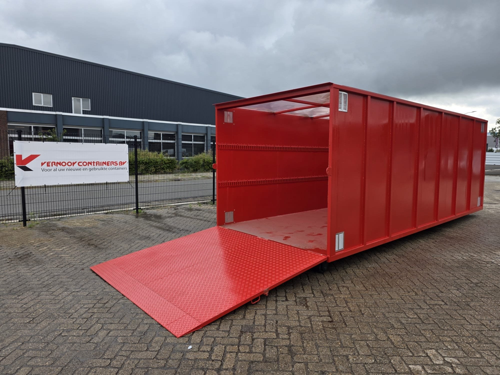 VERNOOY INRIJ / MAGAZIJN CONTAINER 9502 (bj 2026), Dave Vernooij, Dave@vernooy.nl, Kellensedwarsweg 9
4004JC  Tiel, NL