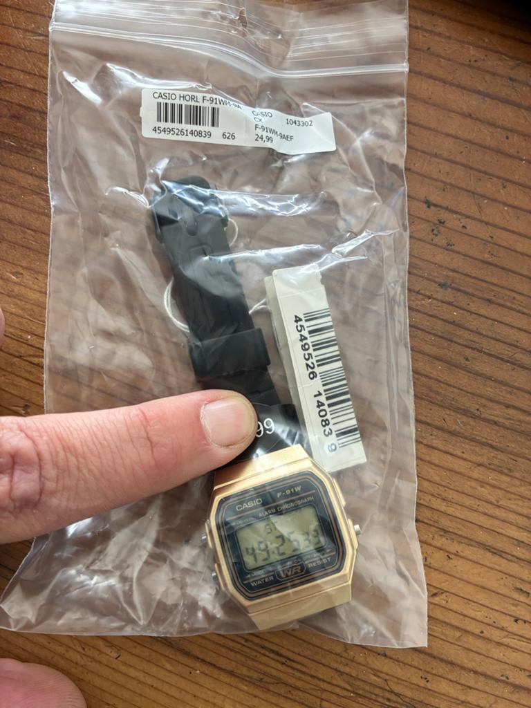 Casio F-91W Horloge Goudkleurig - Ongebruikt, Ophalen, Casio, Kunststof, Polshorloge