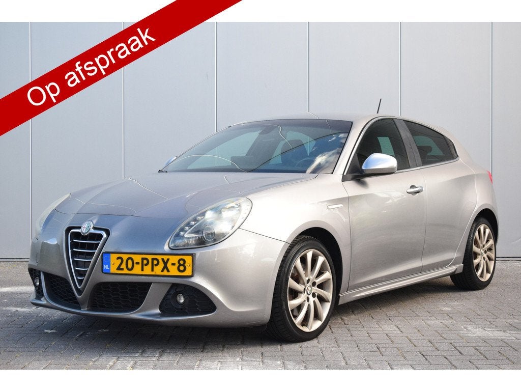 Alfa Romeo Giulietta 1.4 T Distinctive Sport/Winter/pack Blu, Auto's, Alfa Romeo, Voorwielaandrijving, Euro 5, Stof, Gebruikt