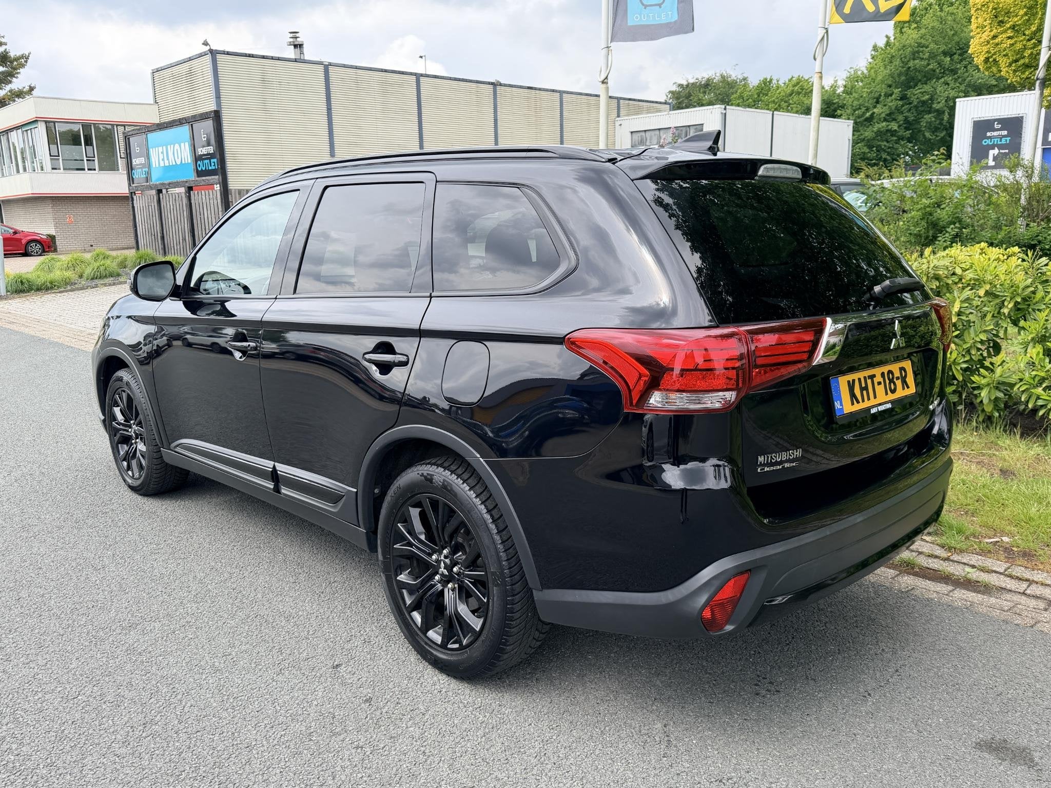 Mitsubishi Outlander 2.0 150PK 7P Automaat•Pano•Camera, 1998 cc, Stof, Euro 6, 4 cilinders