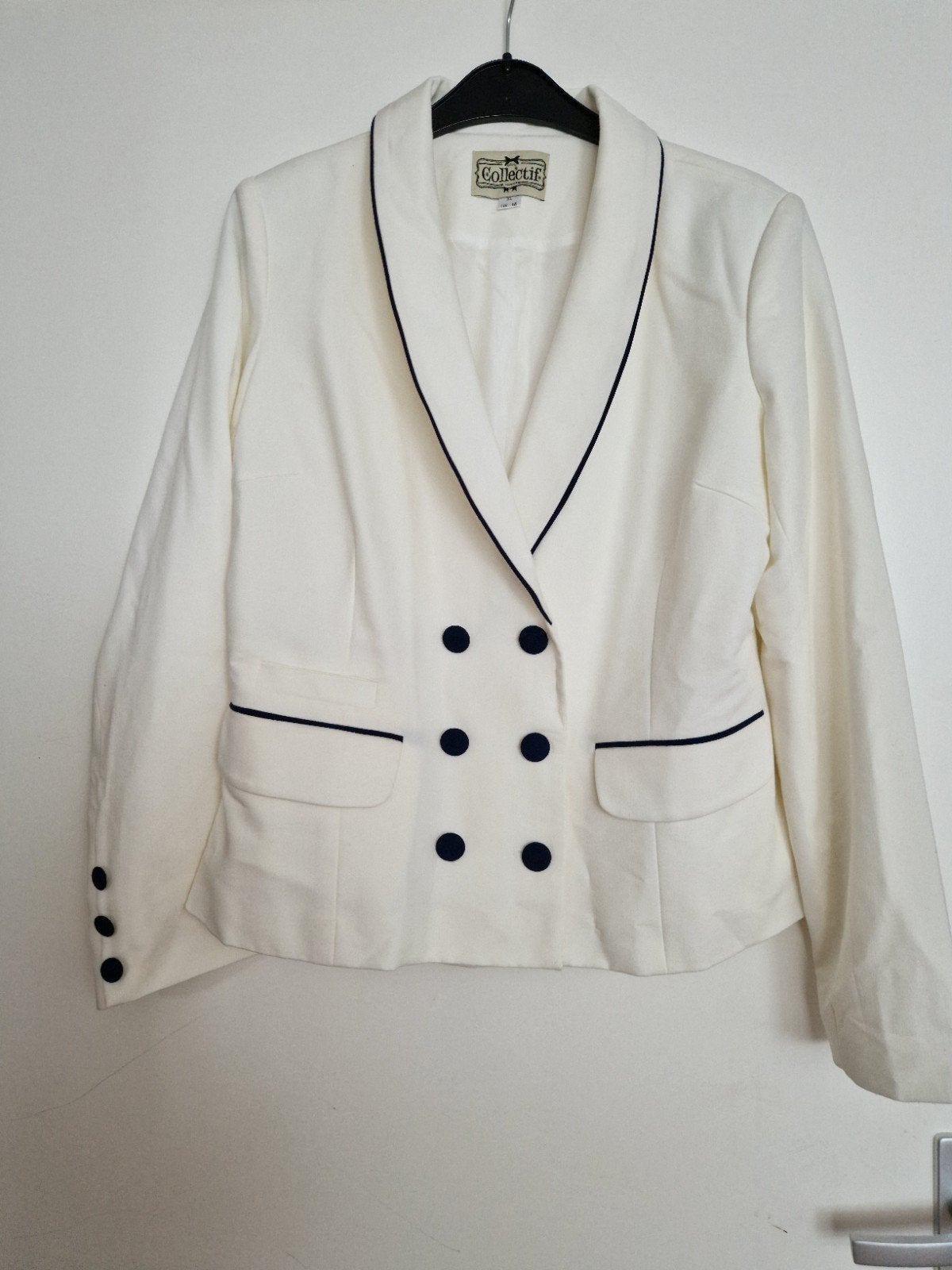 Collectif London Jasje Wit met Donkerblauwe Details XL, Kleding | Dames, Jasjes, Kostuums en Pakken, Zo goed als nieuw, Jasje
