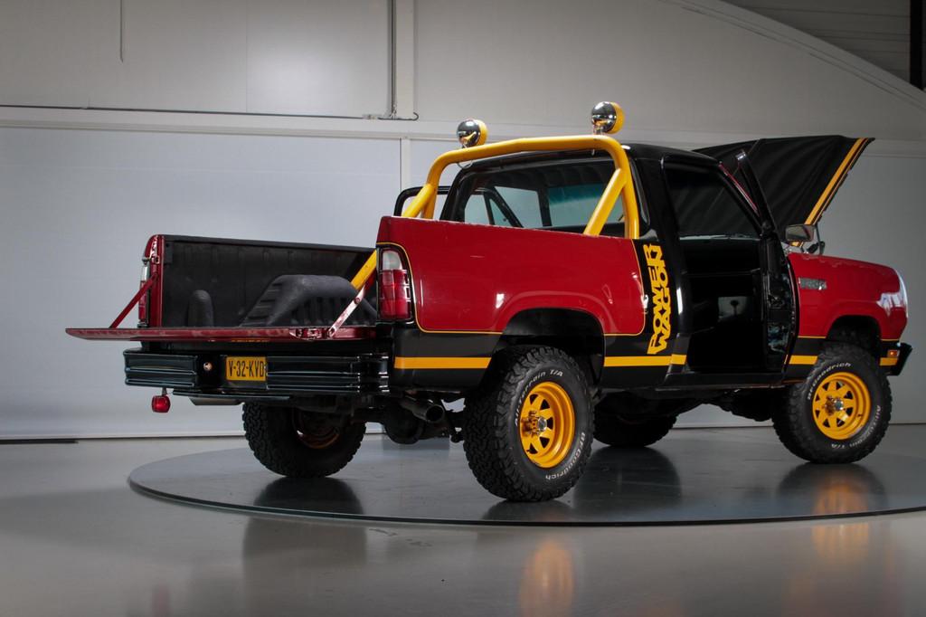 Dodge Power Wagon Macho 4x4, Automaat, Achterwielaandrijving, Zwart, Leder