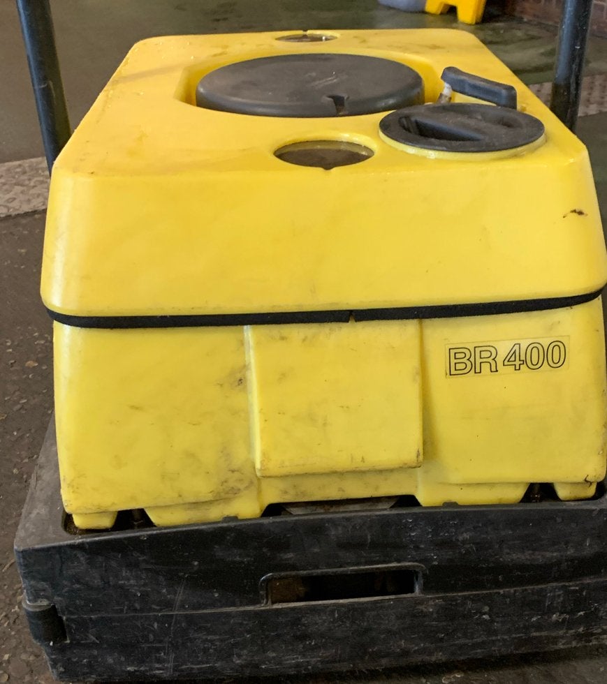 Kärcher BR 400 Schrob-/Zuigmachine, Ophalen, Gebruikt, Schrobmachine
