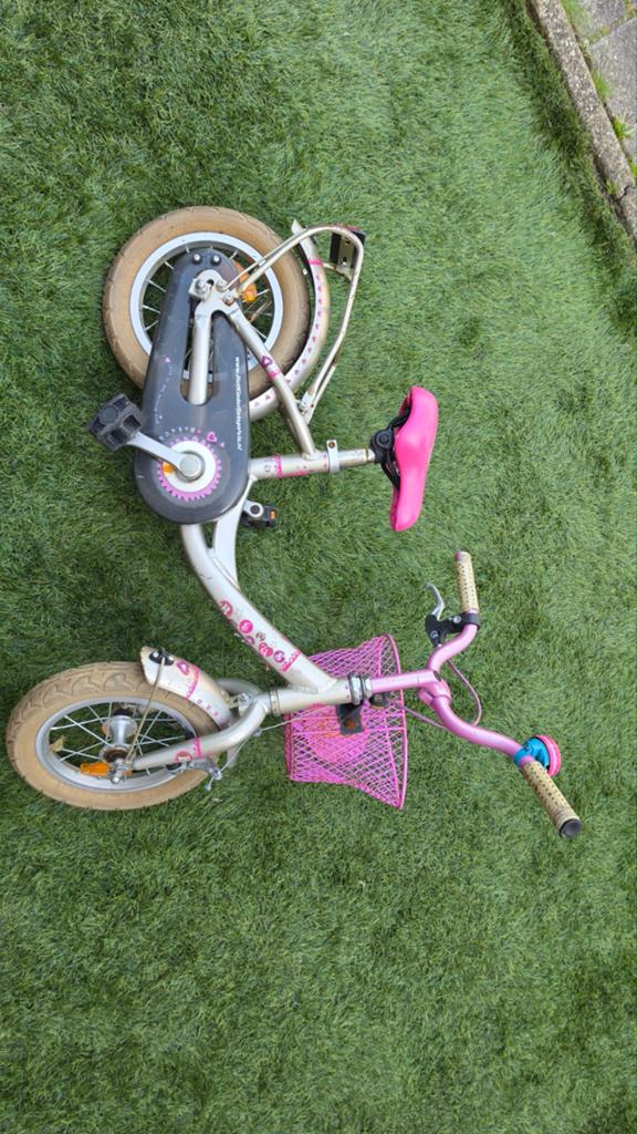 Leuke 12inch  kinderfiets met mandje en bagagedrager, Ophalen, Gebruikt, Minder dan 16 inch