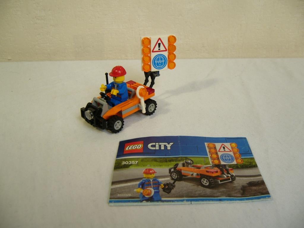 Lego City 30357 Road Worker, Ophalen of Verzenden, Complete set, City, Gebruikt
