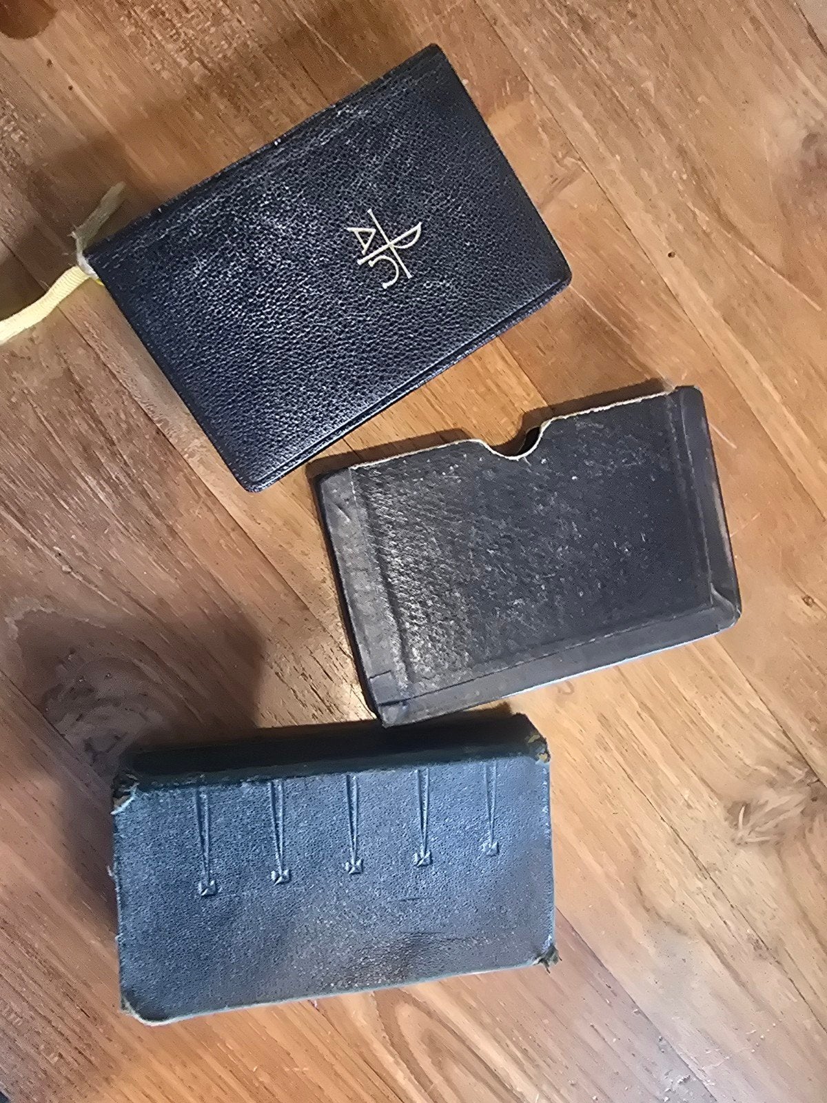 2x Oud Missaal voor de Zondag - Katholiek Gebedenboek 1961, Ophalen of Verzenden