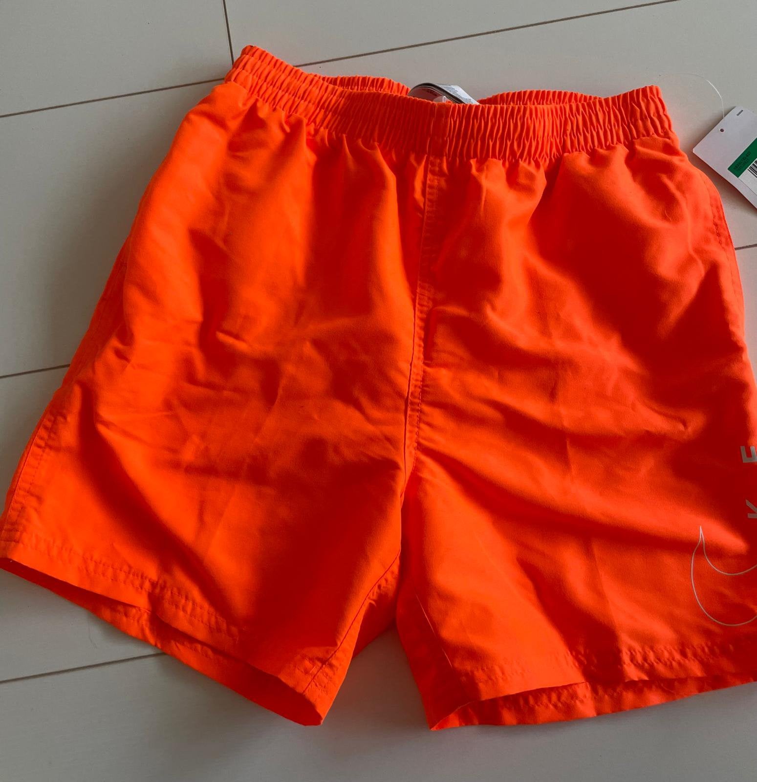 Zwembroek Nike. XL. Geheel nieuw, Ophalen of Verzenden, Maat 56/58 (XL)