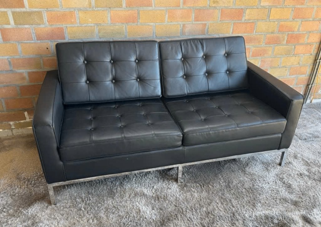 Stijlvolle 2-zitsbank – Florence Knoll replica, Ophalen, Gebruikt, Tweepersoons, 75 tot 100 cm